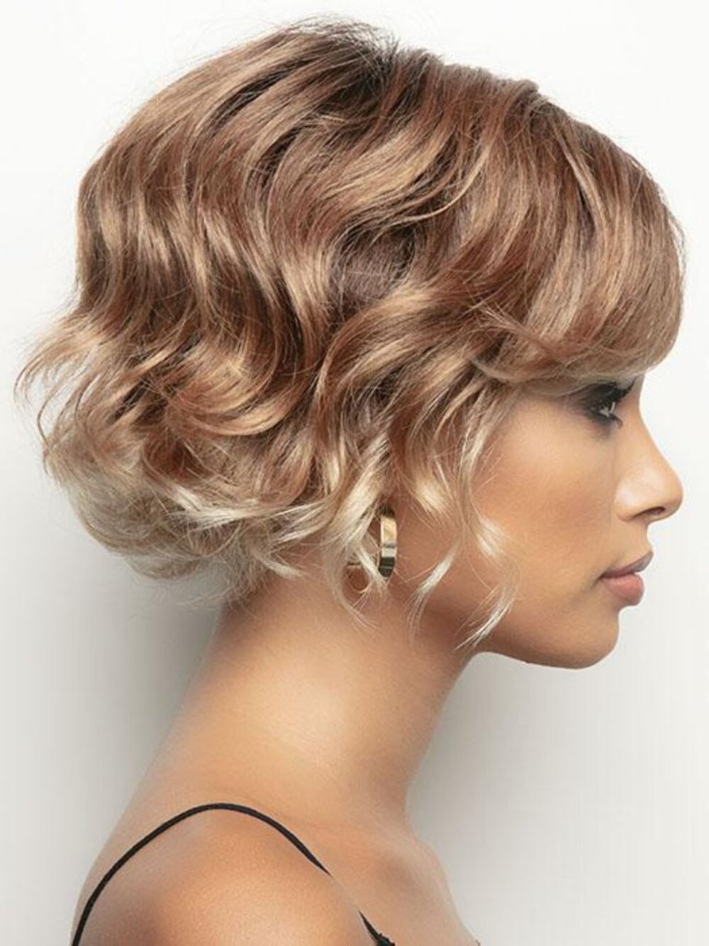 Rene of Paris Wyatt cutesy tousled bob wig - Melted Coconut BRAND NEW WITH TAGS - Picture 3 of 9